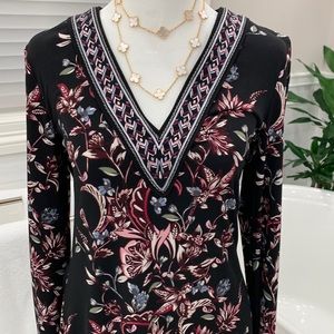 White House Black Market dress. Excellent condition!!!